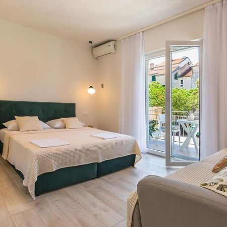 Tatijana Holiday Apartments ماكارسكا المظهر الخارجي الصورة