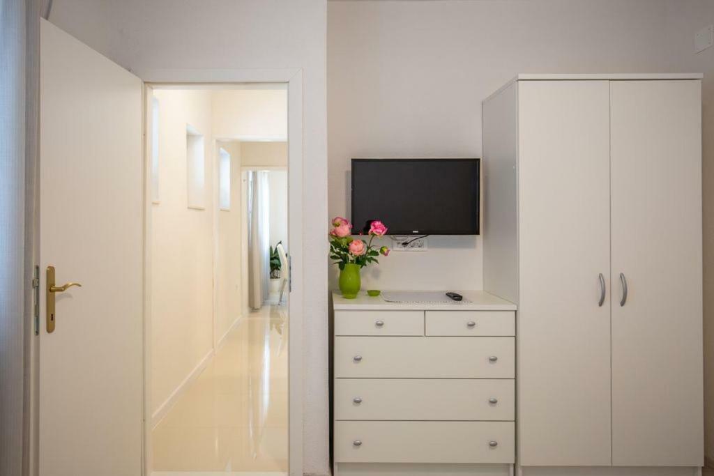 Tatijana Holiday Apartments ماكارسكا المظهر الخارجي الصورة