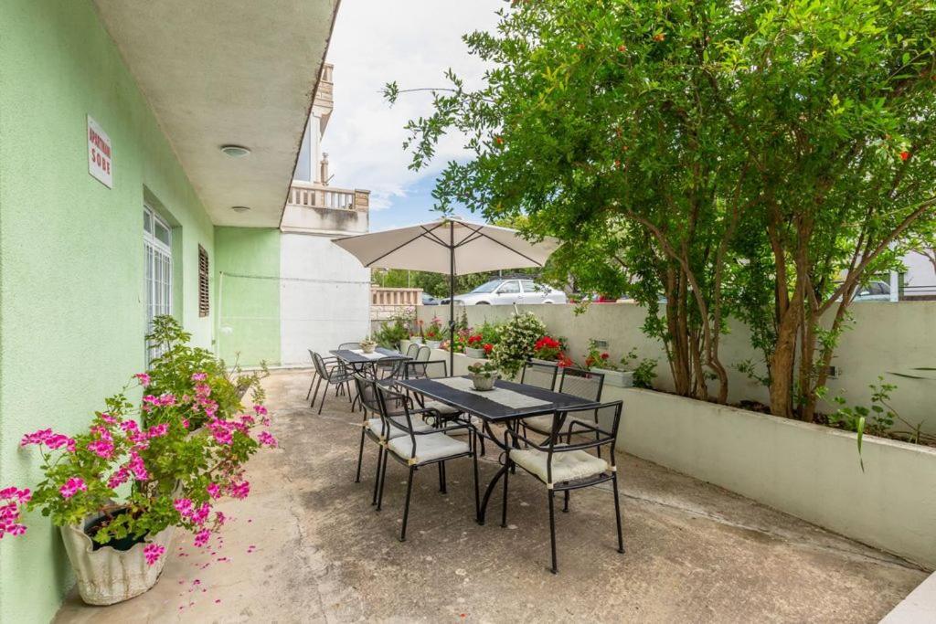 Tatijana Holiday Apartments ماكارسكا المظهر الخارجي الصورة